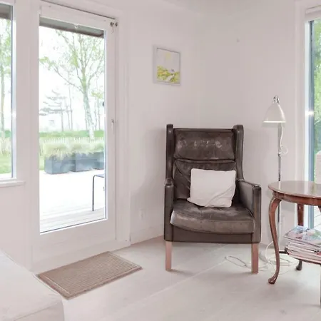 3 Bedroom Beautiful In Prázdninový dům